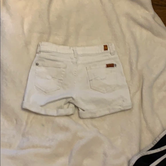 White jean shorts - Picture 2 of 2